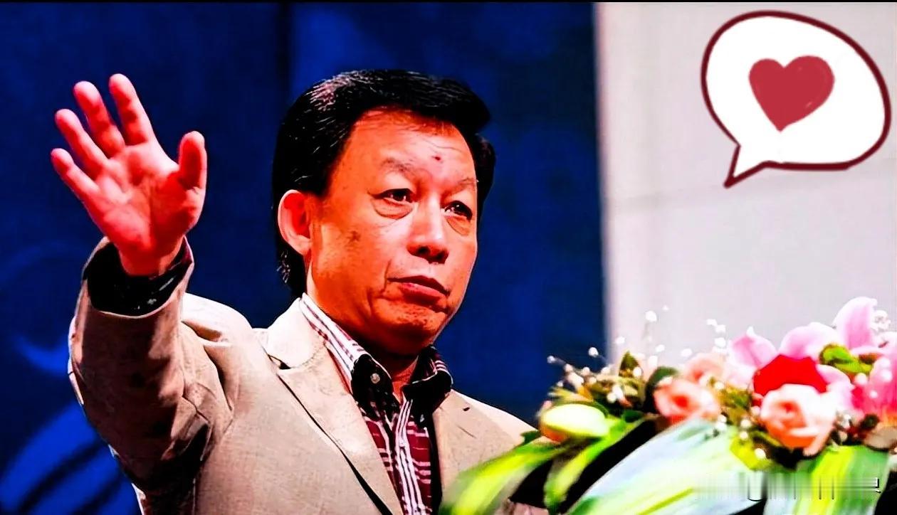离谱！易中天吐槽高铁太快，嫌弃没古人诗意，这波言论太矫情
 
历史教授易中天，早