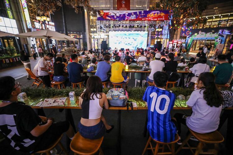 美团端午数据出炉，成都、郑州、武汉包揽热门看球城市前三名，北上广深居然没进前三？