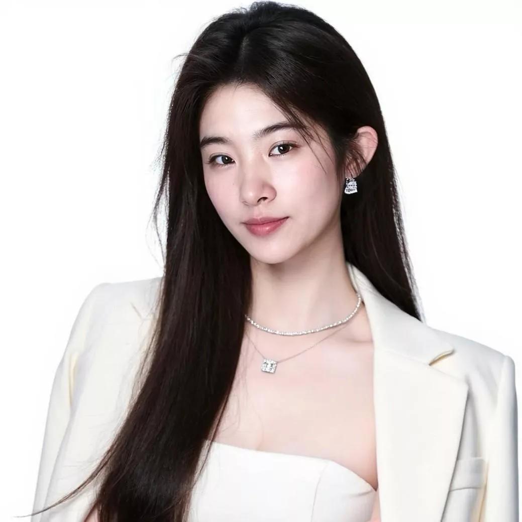 优雅白领风，气质女神范！气质职场穿搭 干练职场女性 气质职场女孩 简约职场风范 