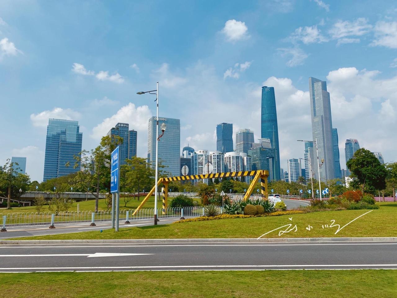 广州市中心的“富人岛”，就在珠江中间，游客却说：名字不太好听？

广州是广东省的