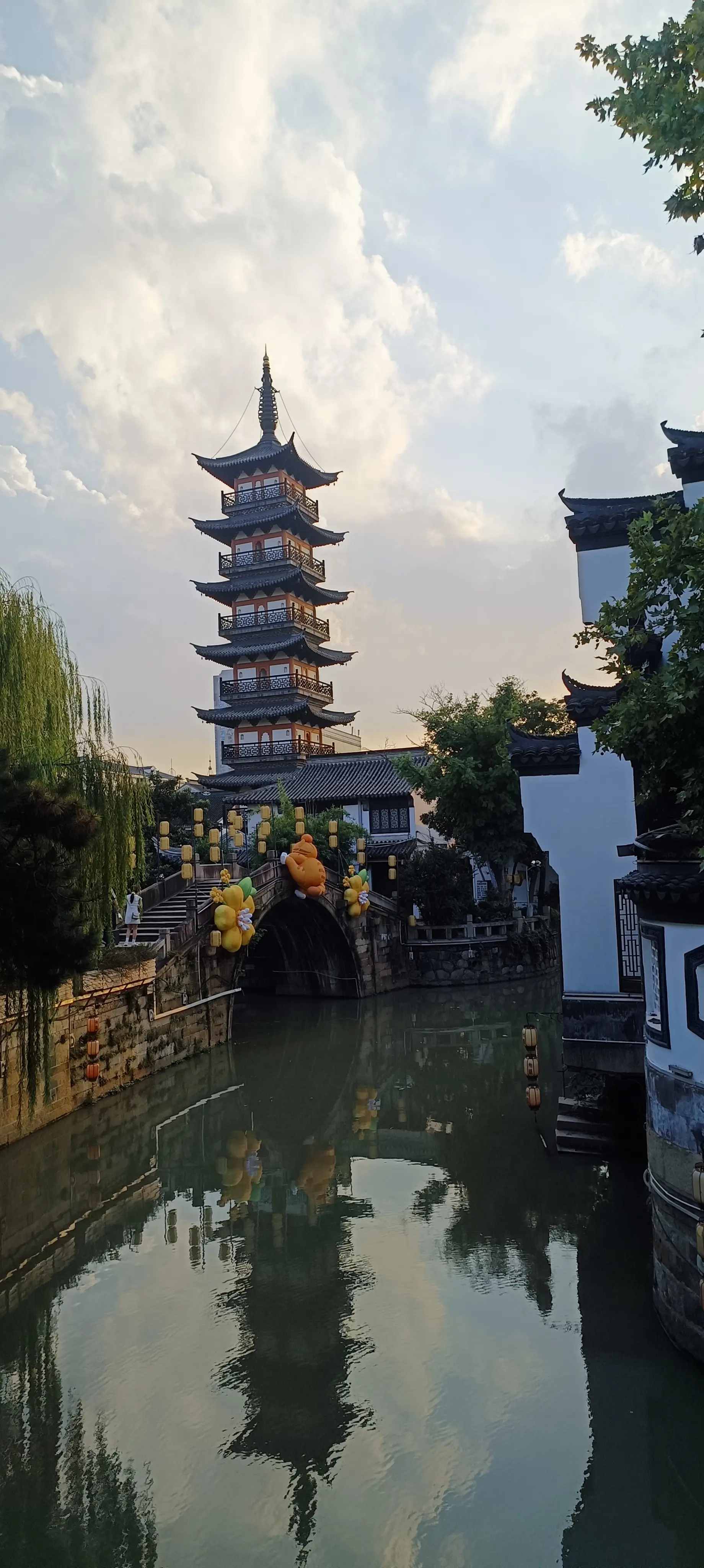 嘉定州桥老街水乡风光摄影。10月5日假期游之上海嘉定州桥老街水乡水韵！