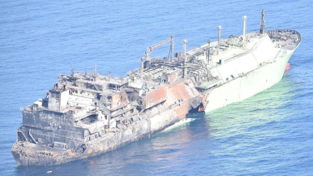 欧盟各国表示，一艘在地中海漂流的俄罗斯油轮构成了“迫在眉睫且严重的”威胁