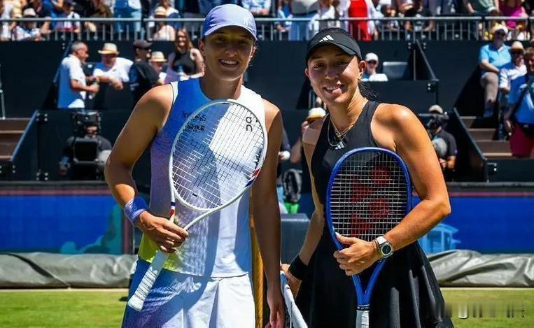 强强对话佩古拉溃败
北京时间5月13日晚2026年wTA1000罗马站女单1/4