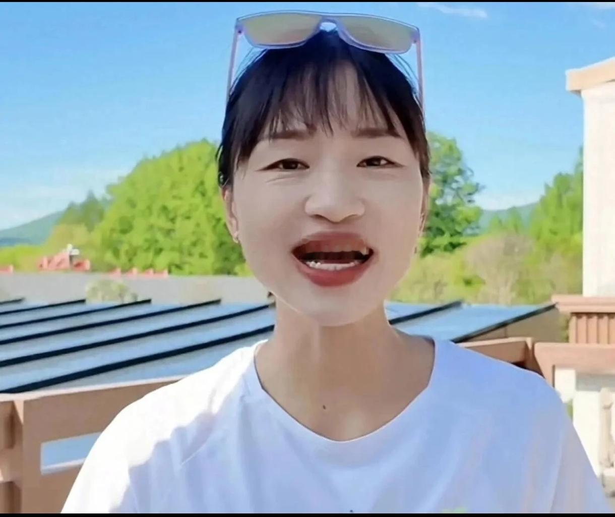 张水华、朱卿！跑圈两大顶尖女将，今夏走出截然不同的职业道路！
 
张水华选择蛰伏