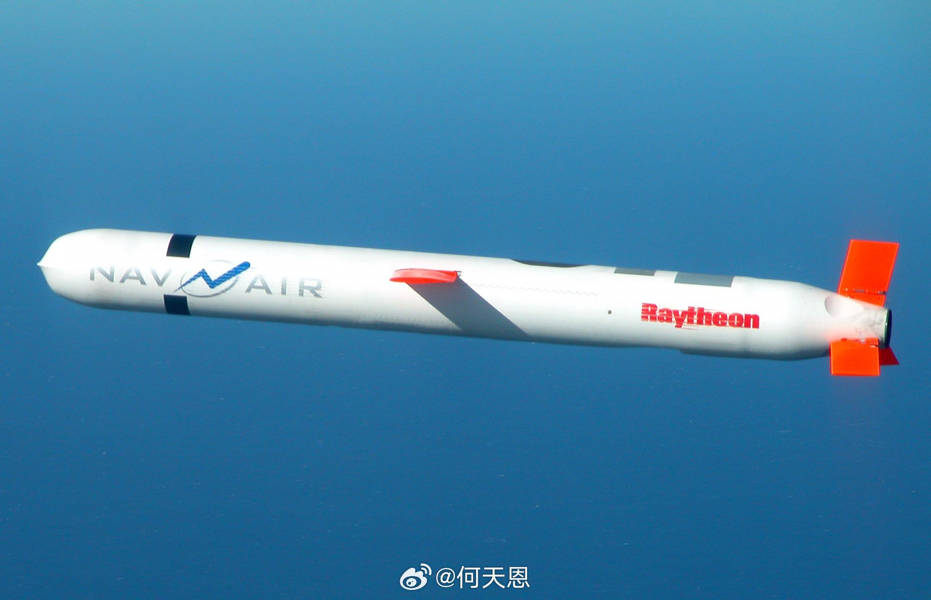 美国扣押了瑞士用于购买战斧导弹的资金，但他们却不想交付订单——瑞士联邦广播电视台