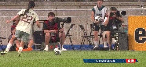 中国足球特别是中国男足曾几何时被美誉为“头球队”，也很久没有见到国字号球队酣畅淋