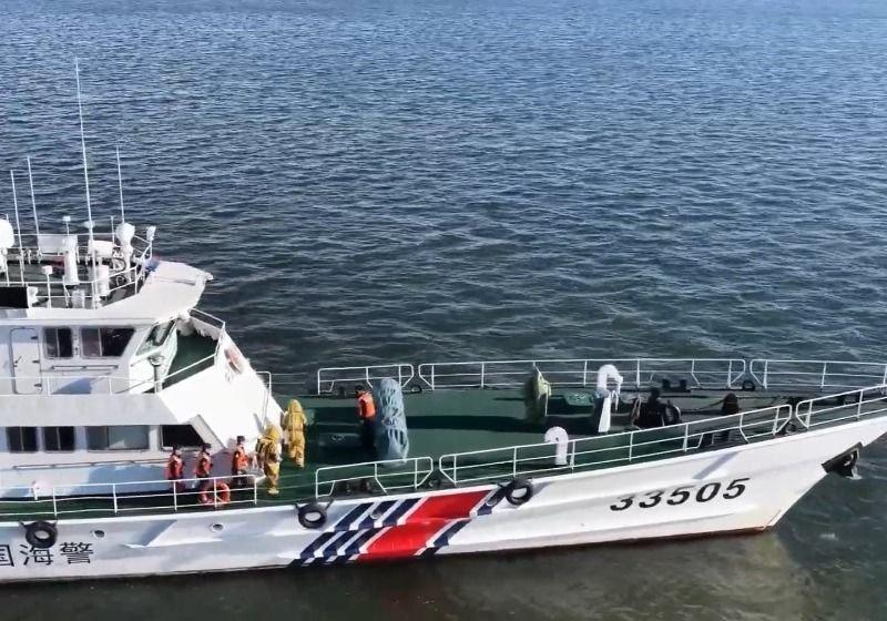 【全面加强练兵备战】渤海海域 海警舰艇编队开展海上执法训练 ​​​