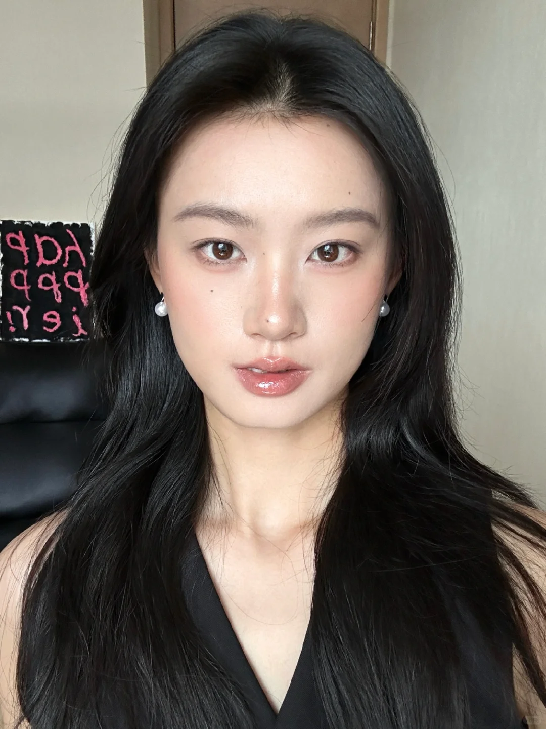 贵气感淡妆