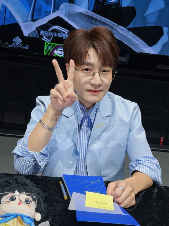 爱与被爱同时发生，爱才变得有意义💙