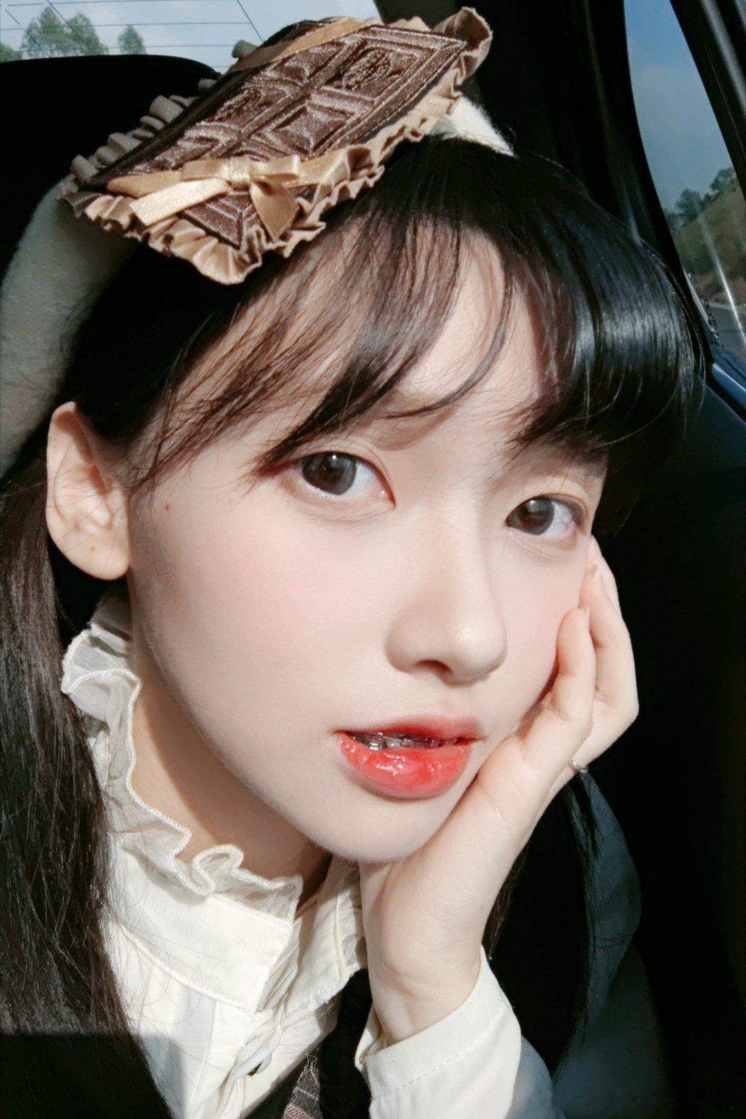 今天先长这样明天我再努力想想办法#lolita日常# ​​​