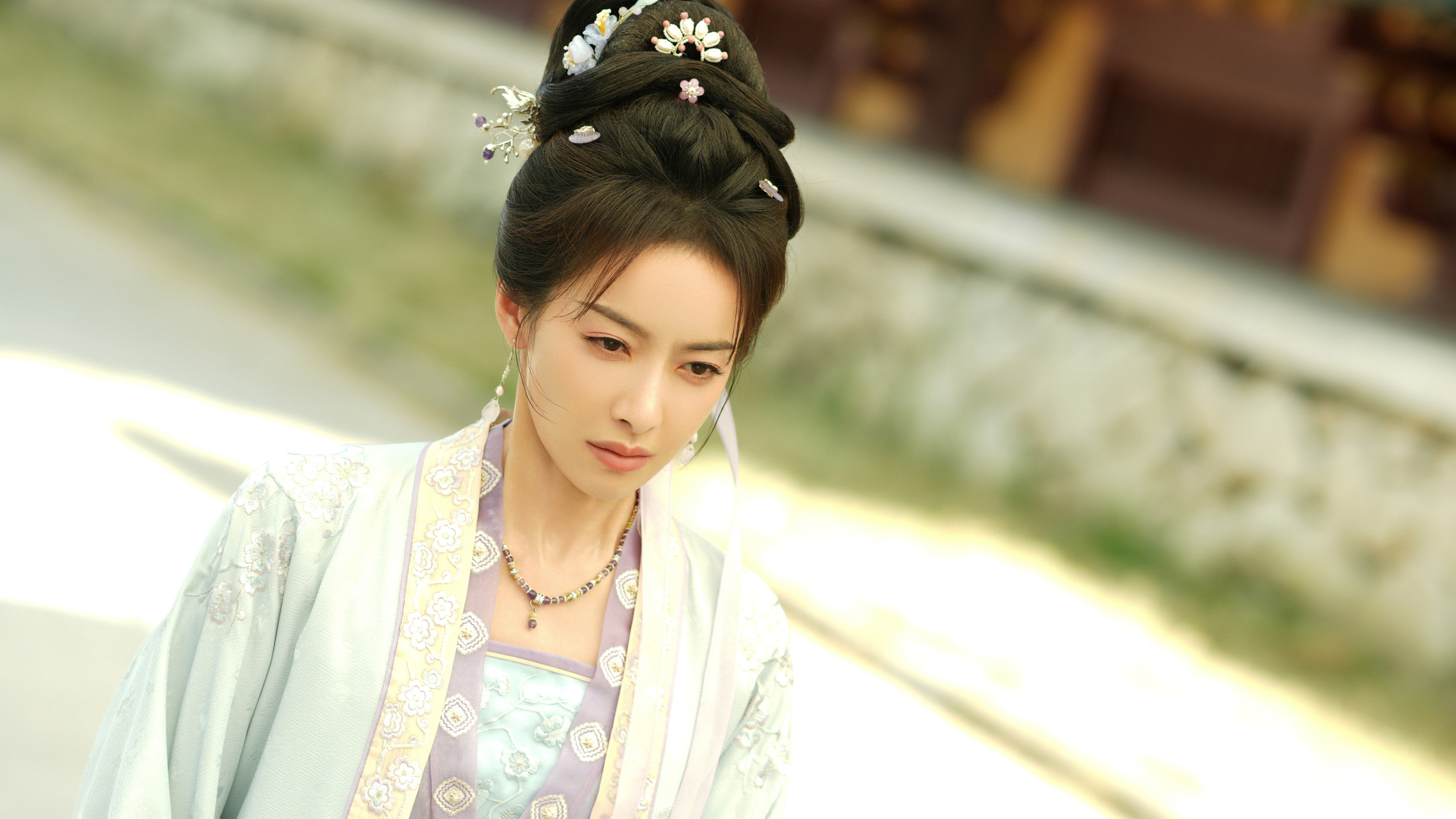 ✨ 纵陷囹圄，楚瑜 依旧不折一身傲骨。 