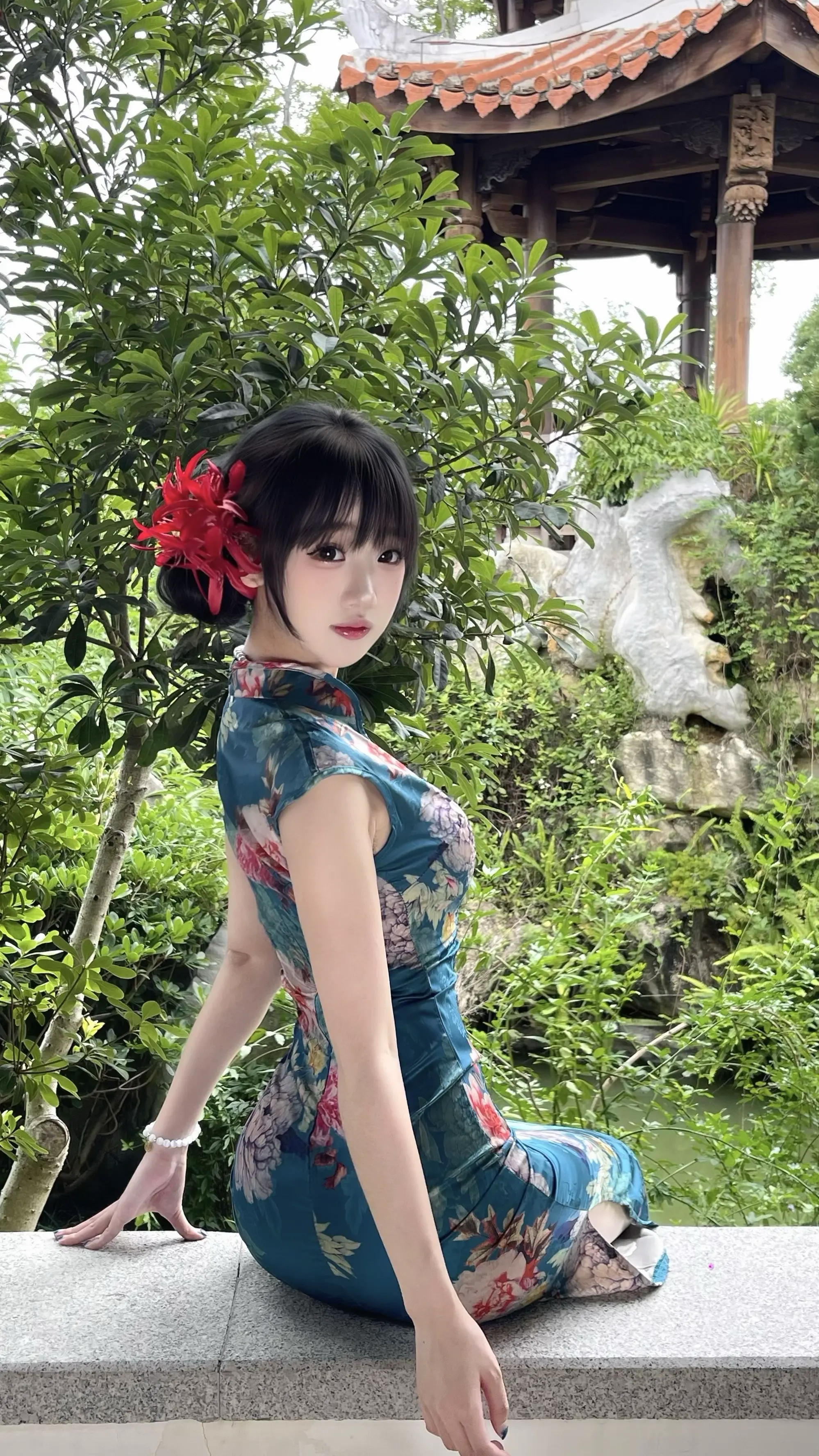我为你唱一曲如游丝的气息。