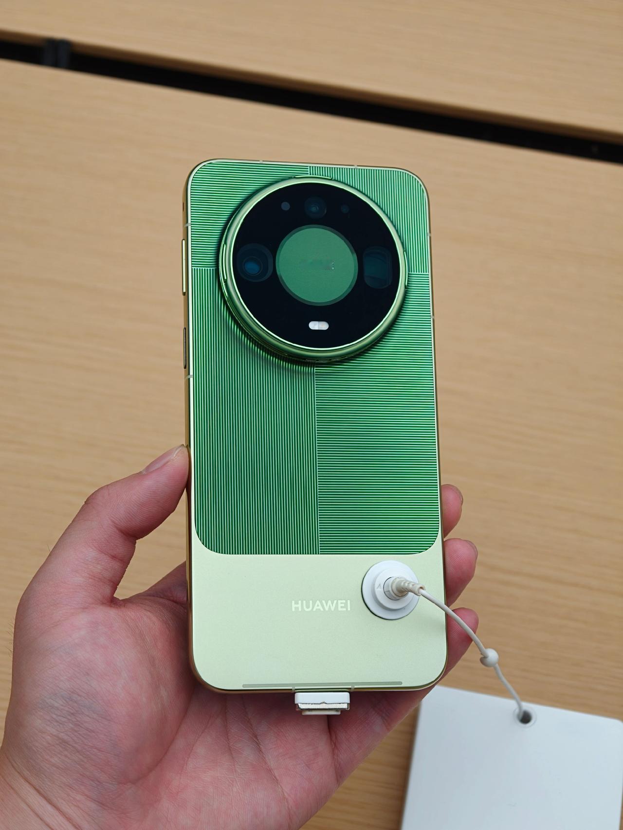 华为mate90 增距镜 抖音前沿科技首发计划