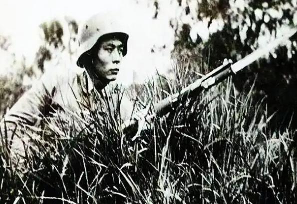 1945年春，豫西南的伏牛山腹地，一场决定战局的硬仗悄然打响。3000装备精良的