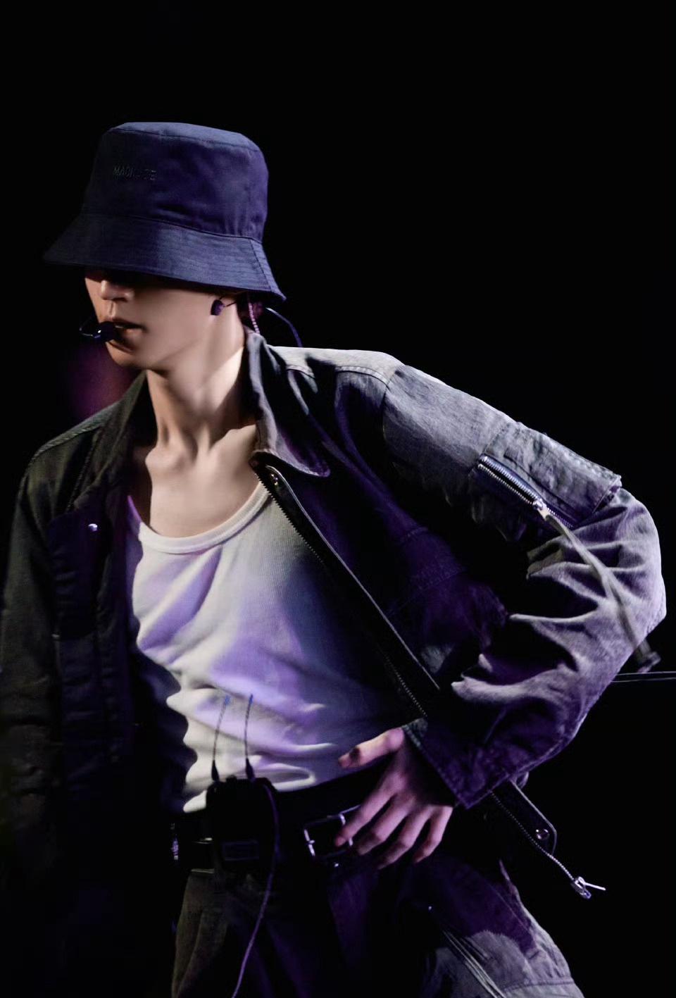 王俊凯  早啊小凯 好困🥱又要去读书了@TFBOYS-王俊凯 王俊凯热爱以时间