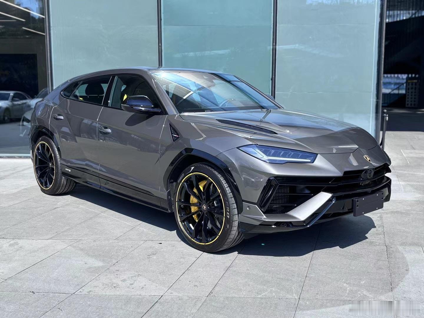 优惠60万的URUS S了解一下？[思考] ​​​