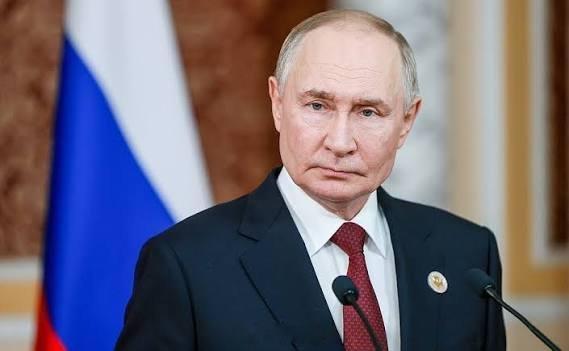 突发消息：俄罗斯向德黑兰派遣了一个代表团，协助伊朗开发小型模块化反应堆技术。与大