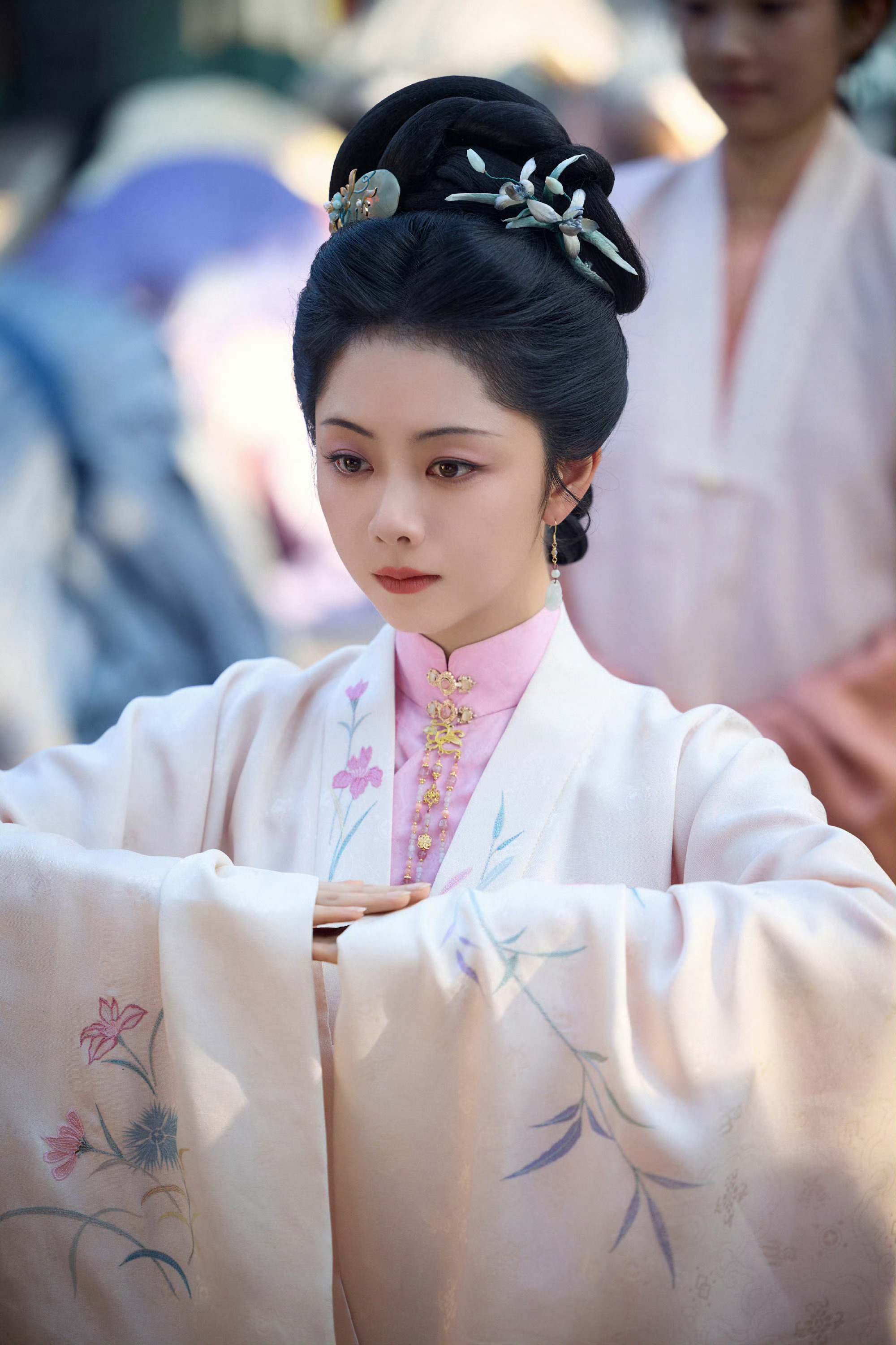 谭松韵[超话]  tsy谭松韵兰香如故 tsy 谭松韵许兰香谢谢你的微笑，曾经慌