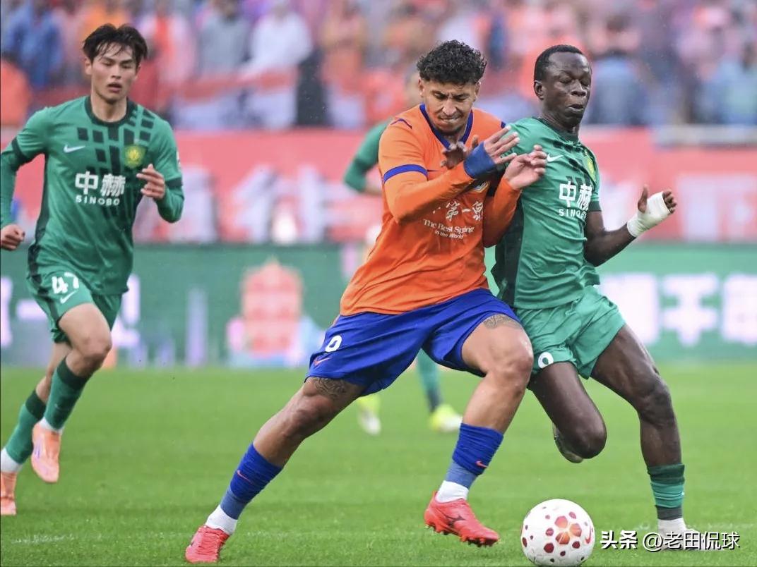 京鲁大战对抗拉满，国安输球很遗憾…虽然客场1：2输给山东泰山，我依然觉得国安踢的