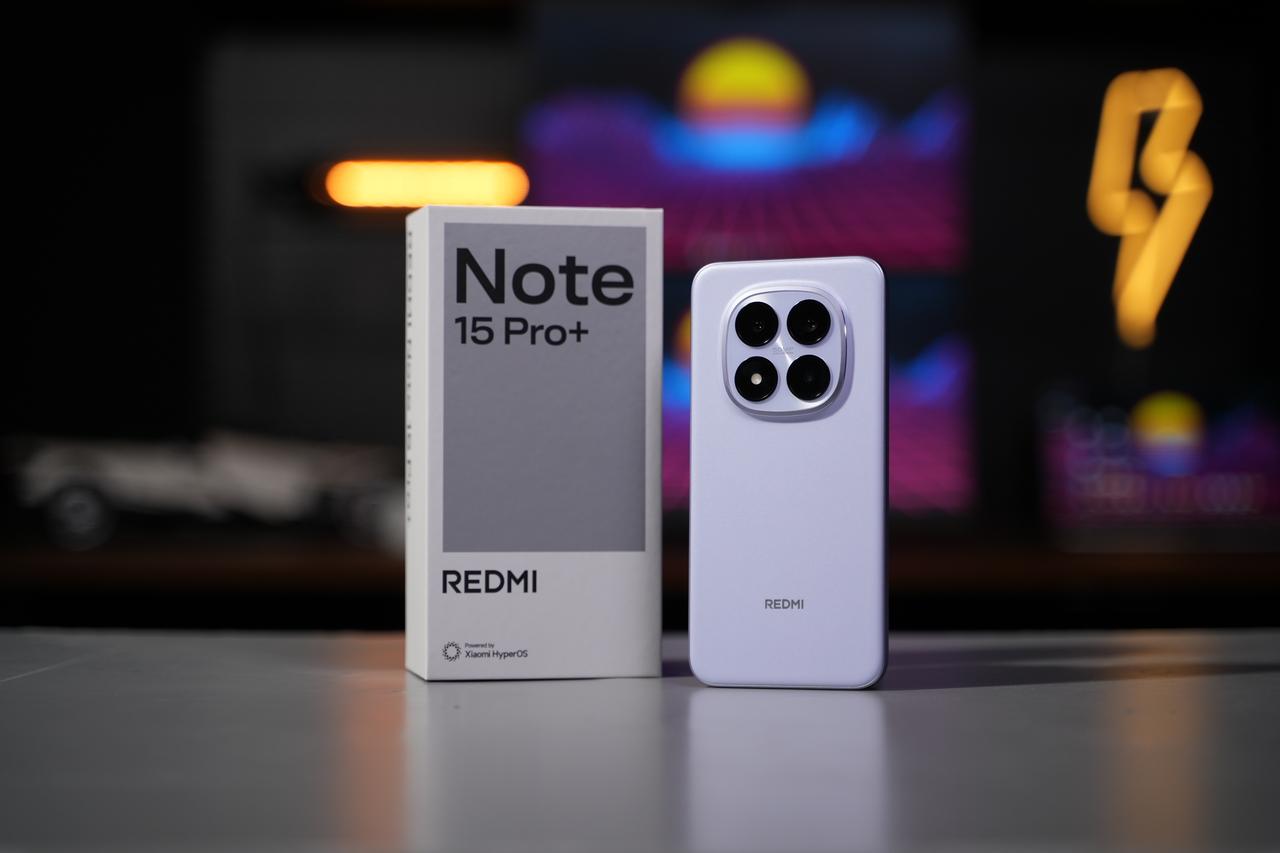 REDMI Note15 Pro+实拍图赏来啦！四曲面加上磨砂后盖，高级又好摸，