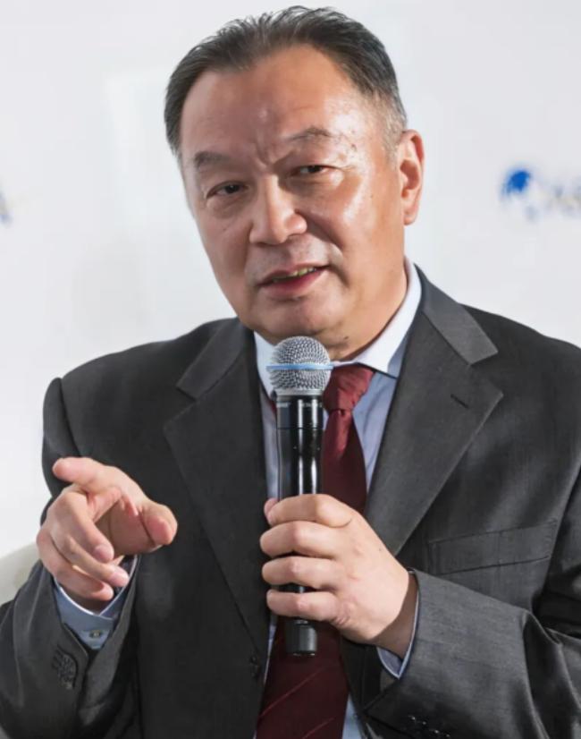 这才是真专家！温铁军算过一笔账，他说农民手里攥着三十来万，在自家宅基地上盖一栋三