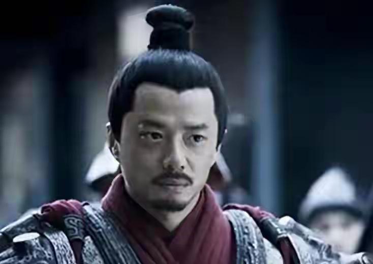 韩信，
“兵仙”，用兵顶端高手！
政治上却愚蠢无上比！
否则，一定会善终的！
看