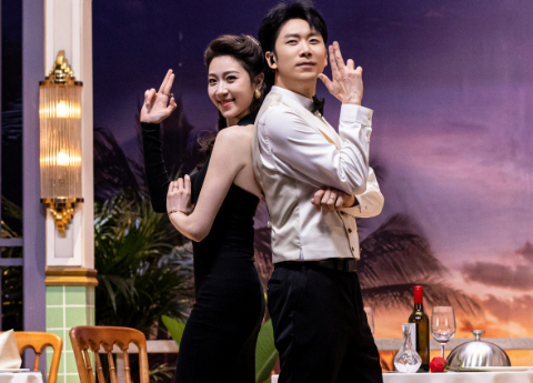 朱美吉说搭档比对象难找朱美吉与刘思维组成的“思念成吉”，用《史密撕夫妇》系列展现