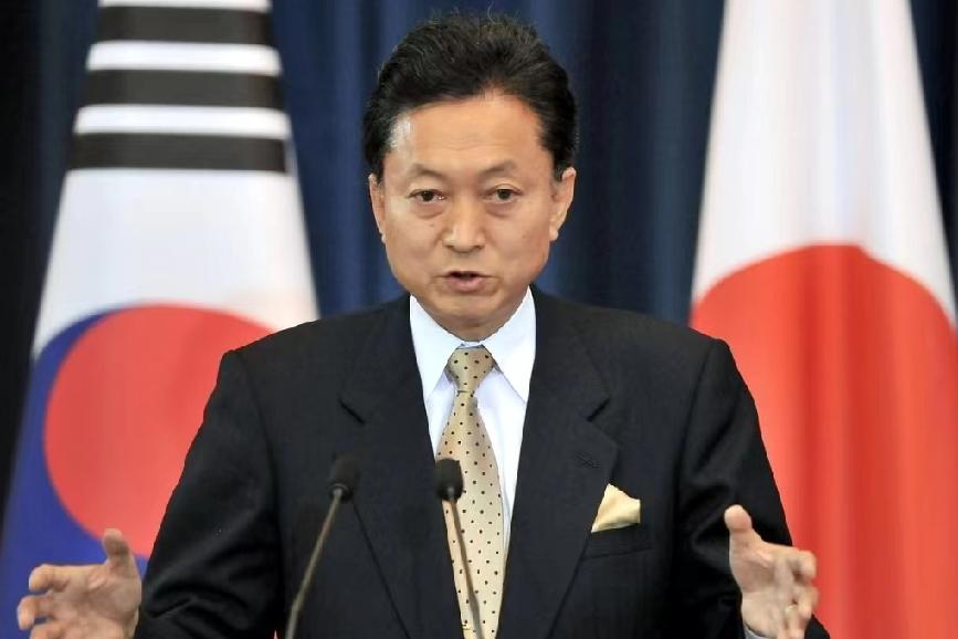 2月8日，日本前首相鸠山由纪夫发文:“如果选举真是民主体现，难道不应该在向国民明