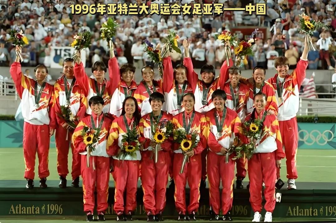 历届奥运会女足前三甲都是哪些国家？

1、2024年巴黎奥运会——冠军：美国；亚