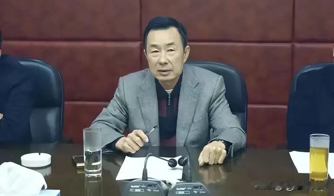 知法犯法的检察长落马，被查时已退休！

刚刚，权威微信公众号“清风揭阳”发布权威