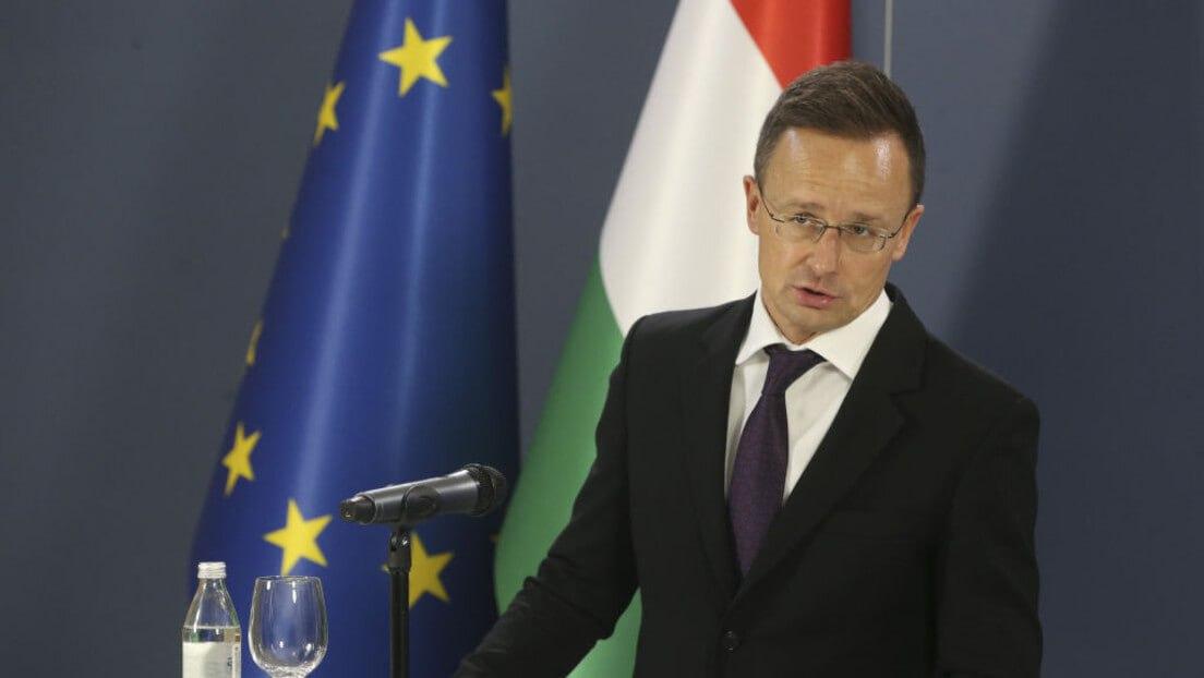 匈牙利外长西雅尔多·彼得近日公开炮轰欧盟，称在最新的欧盟外长会议上，多个成员国代