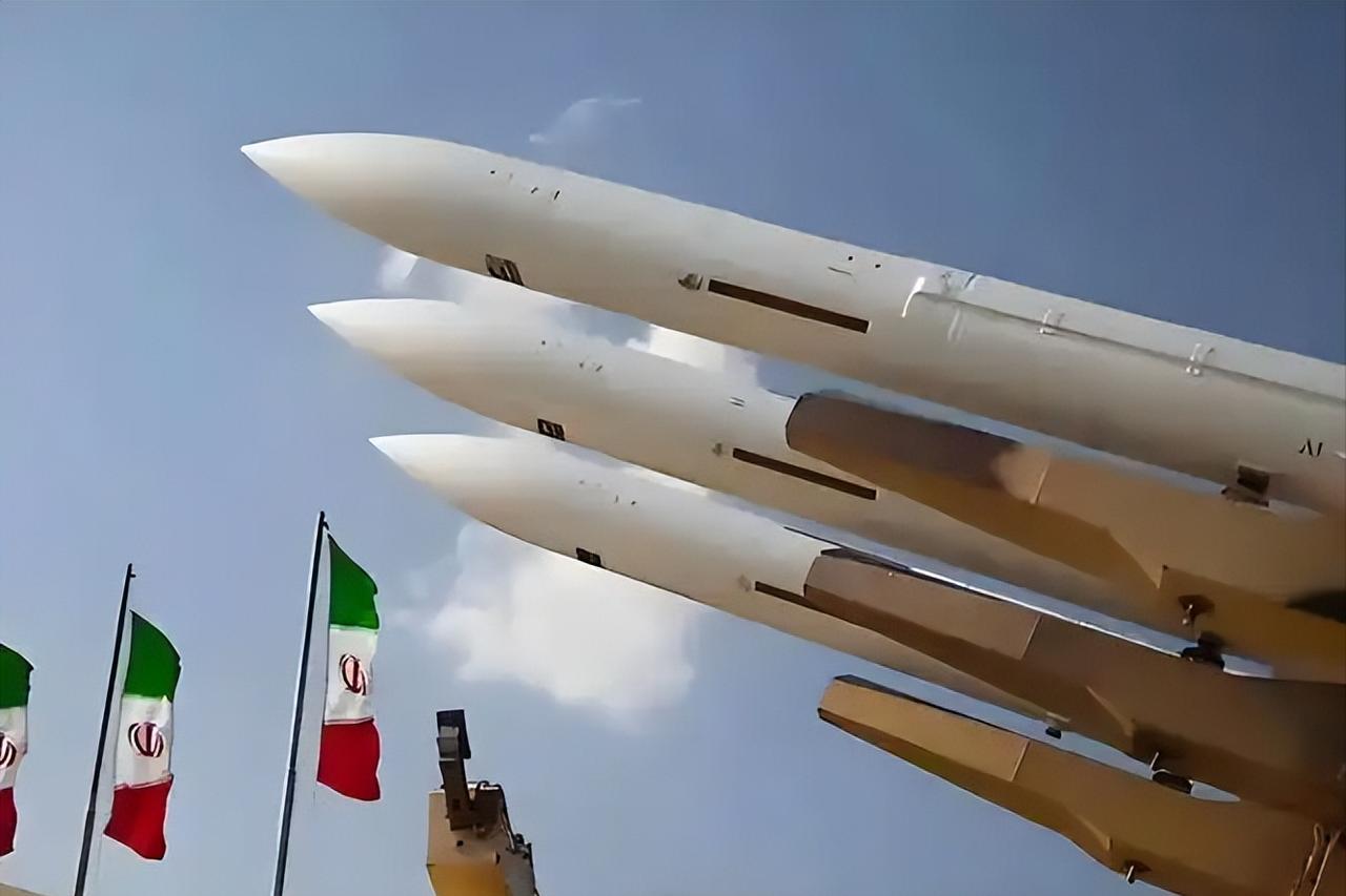 果然，最懂特朗普的还是波斯！
 
川普发了48小时最后通牒，扬言要炸平波斯发电厂