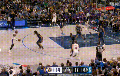 老詹开局3中3啊！湖人vs独行侠