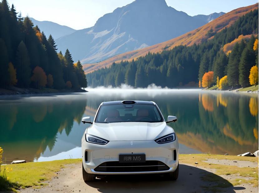 新手女司机的救星！问界新M5 Ultra让我从小白变“老司机”
拿驾照三年不敢上