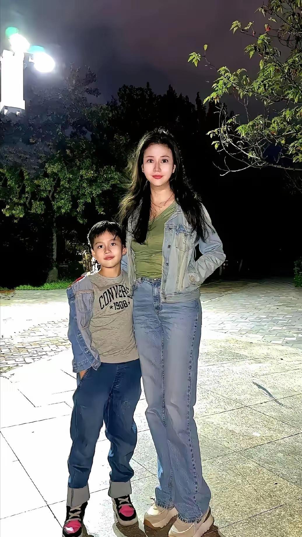 “彩礼一分不要，肚子绝不再开，儿子必须当亲娃”。这是一位离异后带着儿子生活的女子