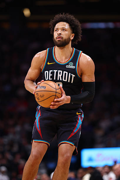 坎宁安的经纪人杰夫-施瓦茨向ESPN发表声明：“坎宁安打出了一个足以入选最佳一阵