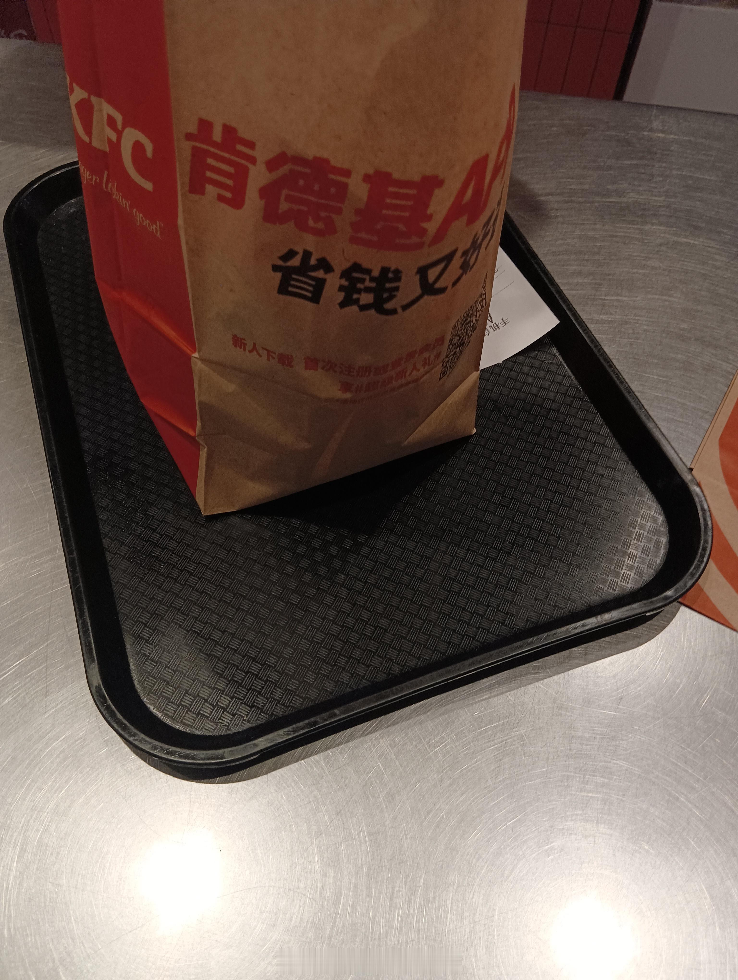 王楚钦vsE约内斯库 我没吃完饭，估计王楚钦就能拿下比赛了 