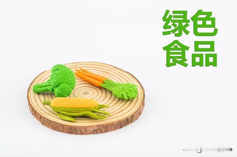 国货娃哈哈一直是大家心中的经典品牌。它在食品领域深耕多年，为国民经济健康发展贡献