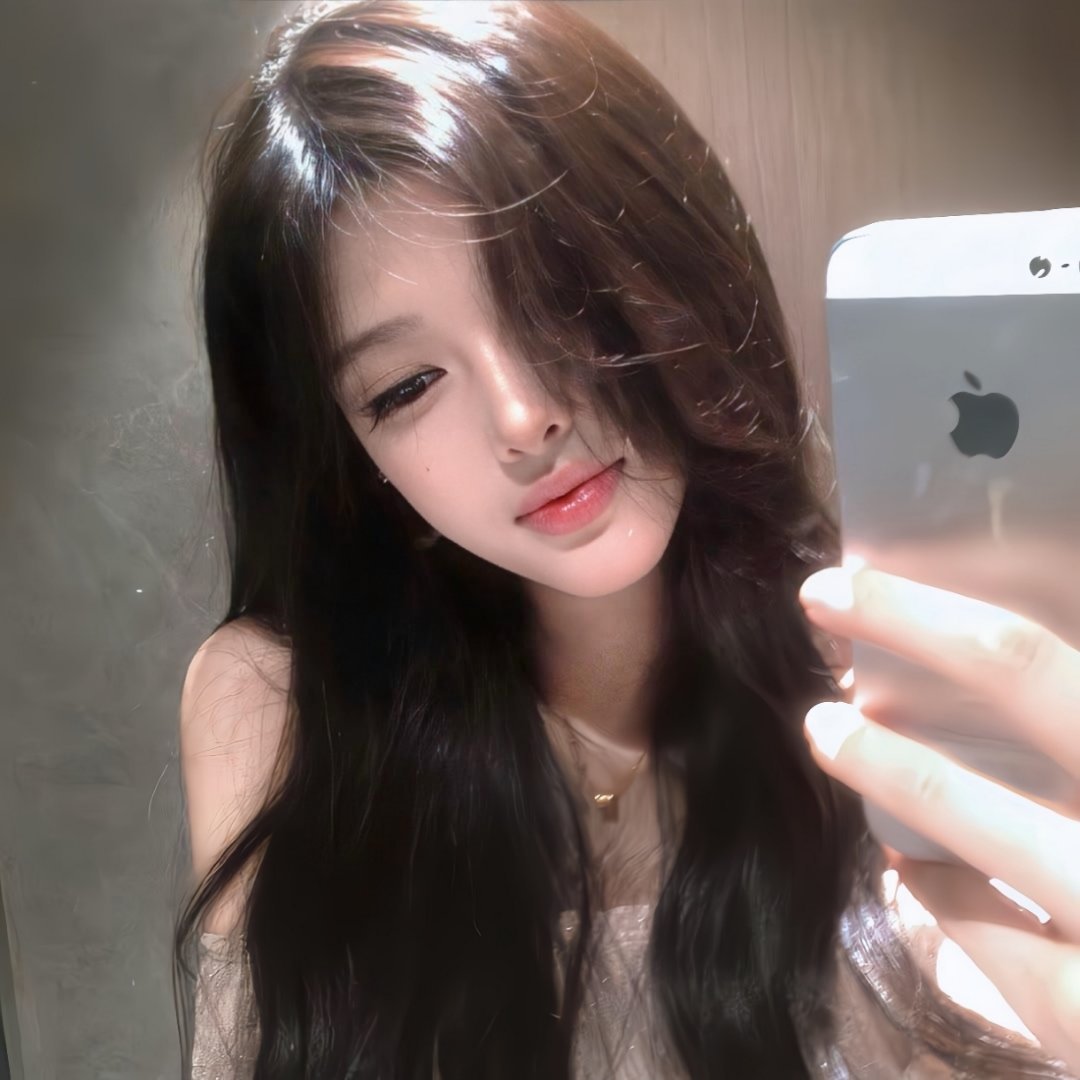 WeChat套图 | 头像背景图搭配 | 高质氛围感女头 