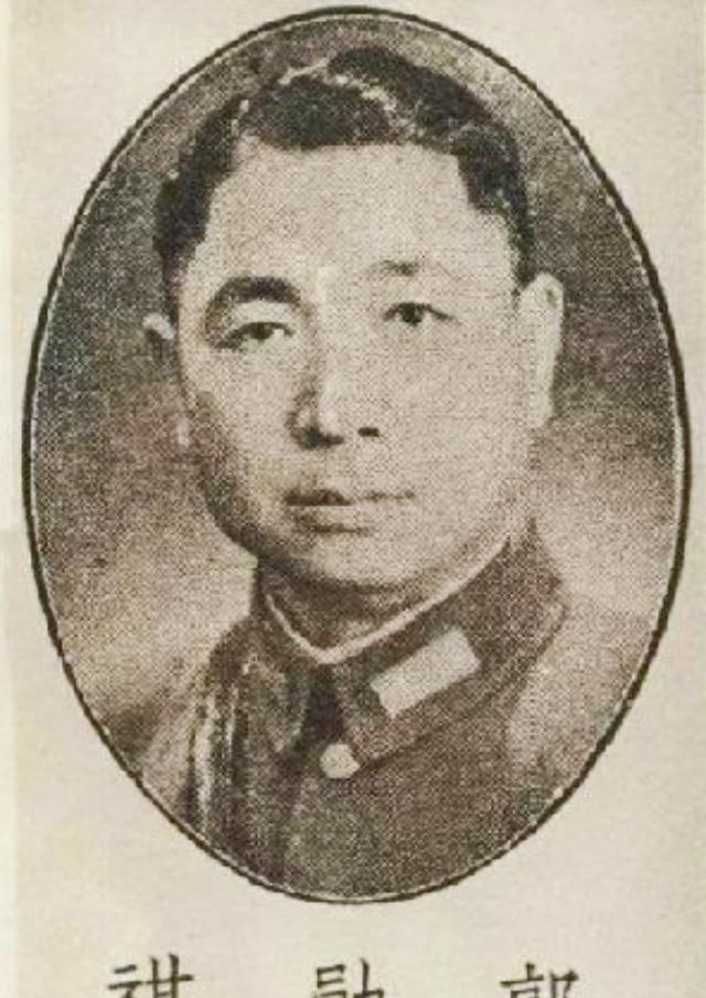 川军师长抗战后看望刘湘遗孀，却被揍耳光：你把大帅的兵带哪去了

说起张昌德，可能