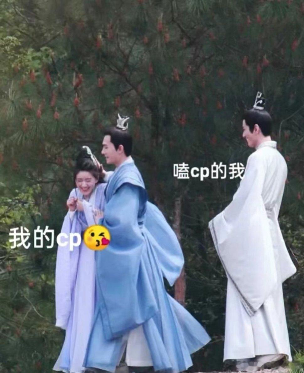 赵露思和杨洋在一起过？看这张图真的是磕到了 ​​​