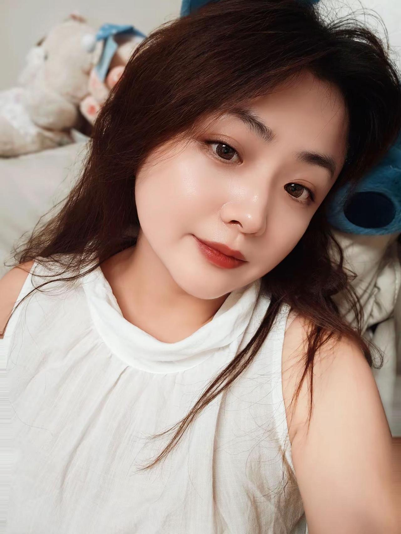 周五愉快～窝沙发 追剧 惬意 专属时光❤