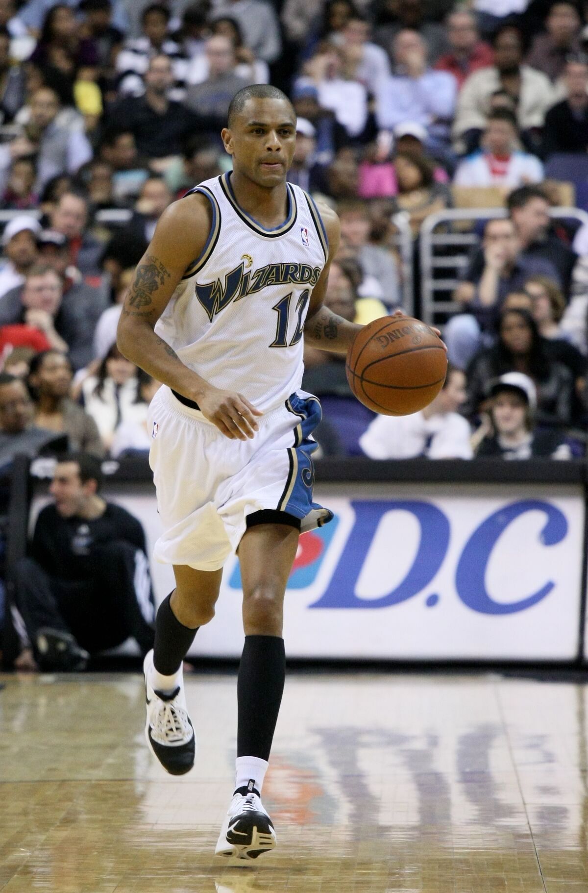Huan Dixon ​​​