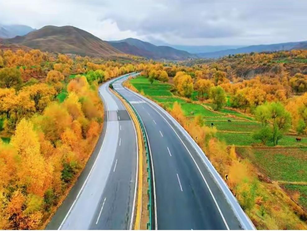 分享一张秋色的美景