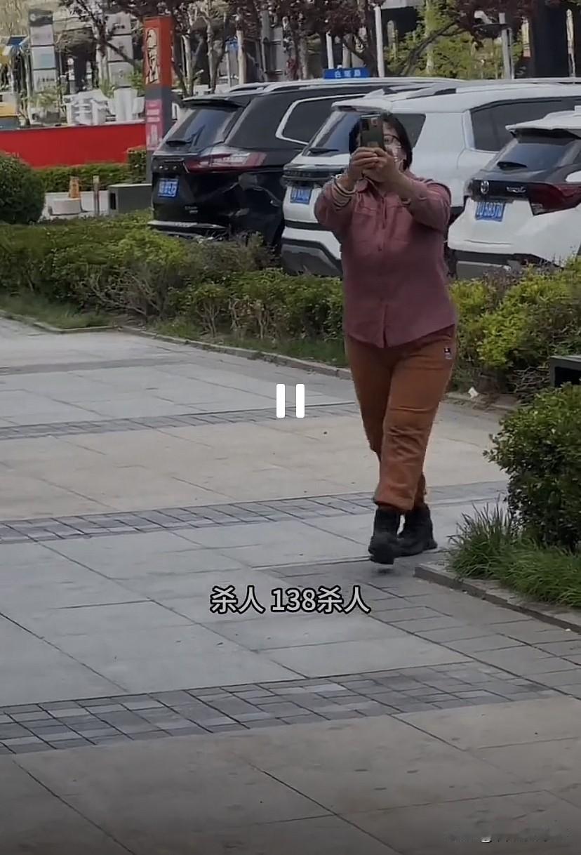 “138杀人啊”！山东青岛，一位母亲带着孩子去理发店剪发，可当孩子剪完发被告知价