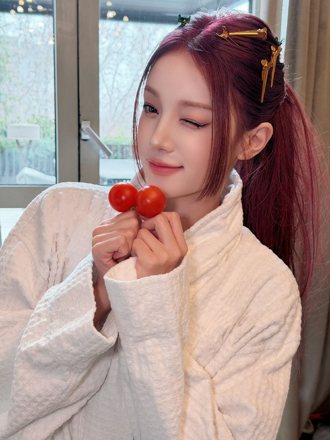 宋雨琦满头小夹子宋雨琦头上好多夹子 宋雨琦满头小夹子，太可爱了吧 宋雨琦