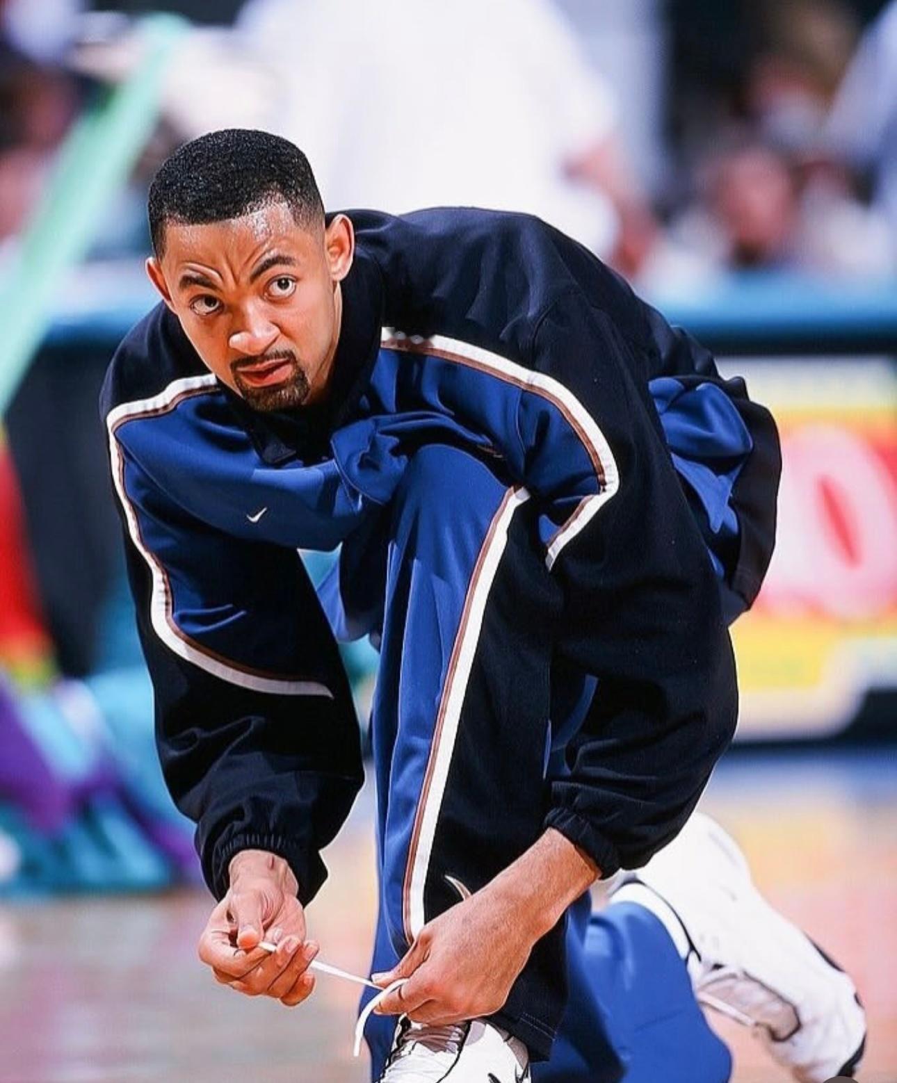 NBA热身服系列，来认领各自球队~Images via distant_repl