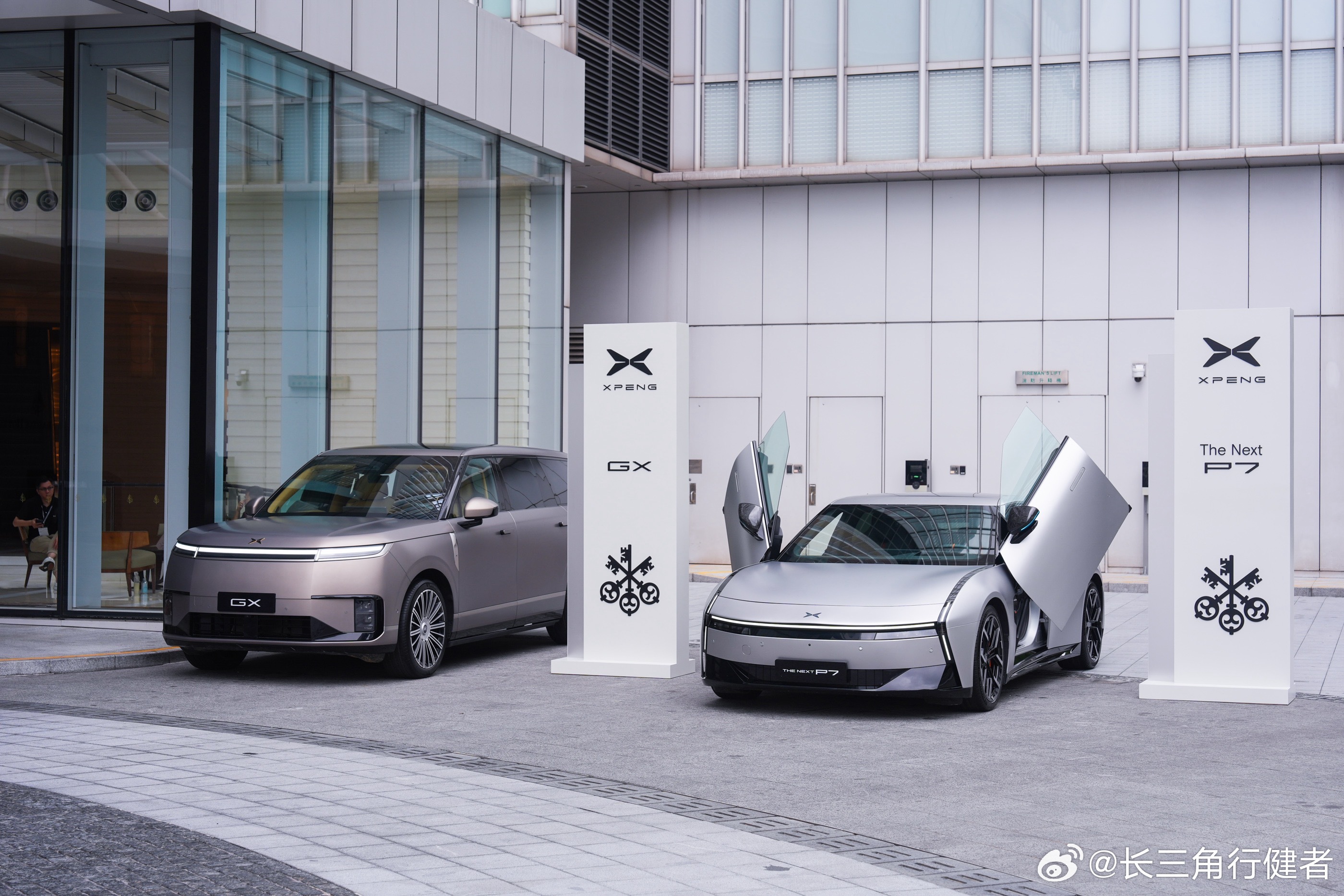 四月份小鹏在欧洲交付了3349台新车，中国车企中排名第六，新势力中仅次于背靠St