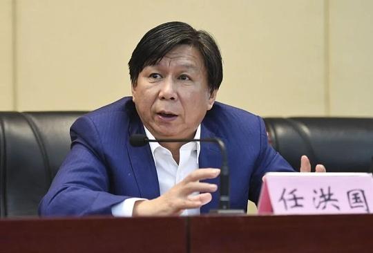 中国花样滑冰协会及国家队!
中国花样滑冰协会
主席：任洪国
副主席：王春露、申雪