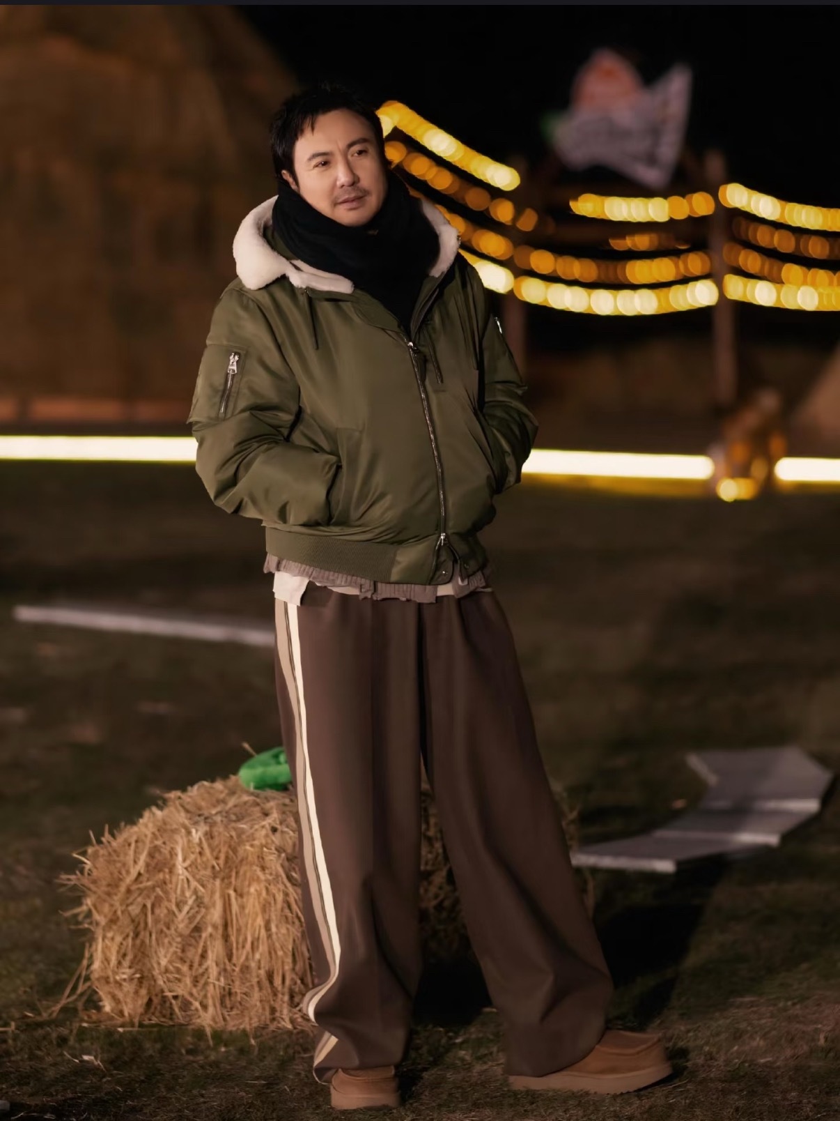 就说咱腾哥也得是有站姐的吧，绝世容颜确实挺出图你别说！ 